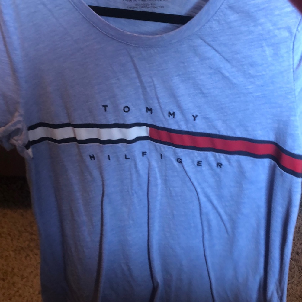 short sleeve shirt